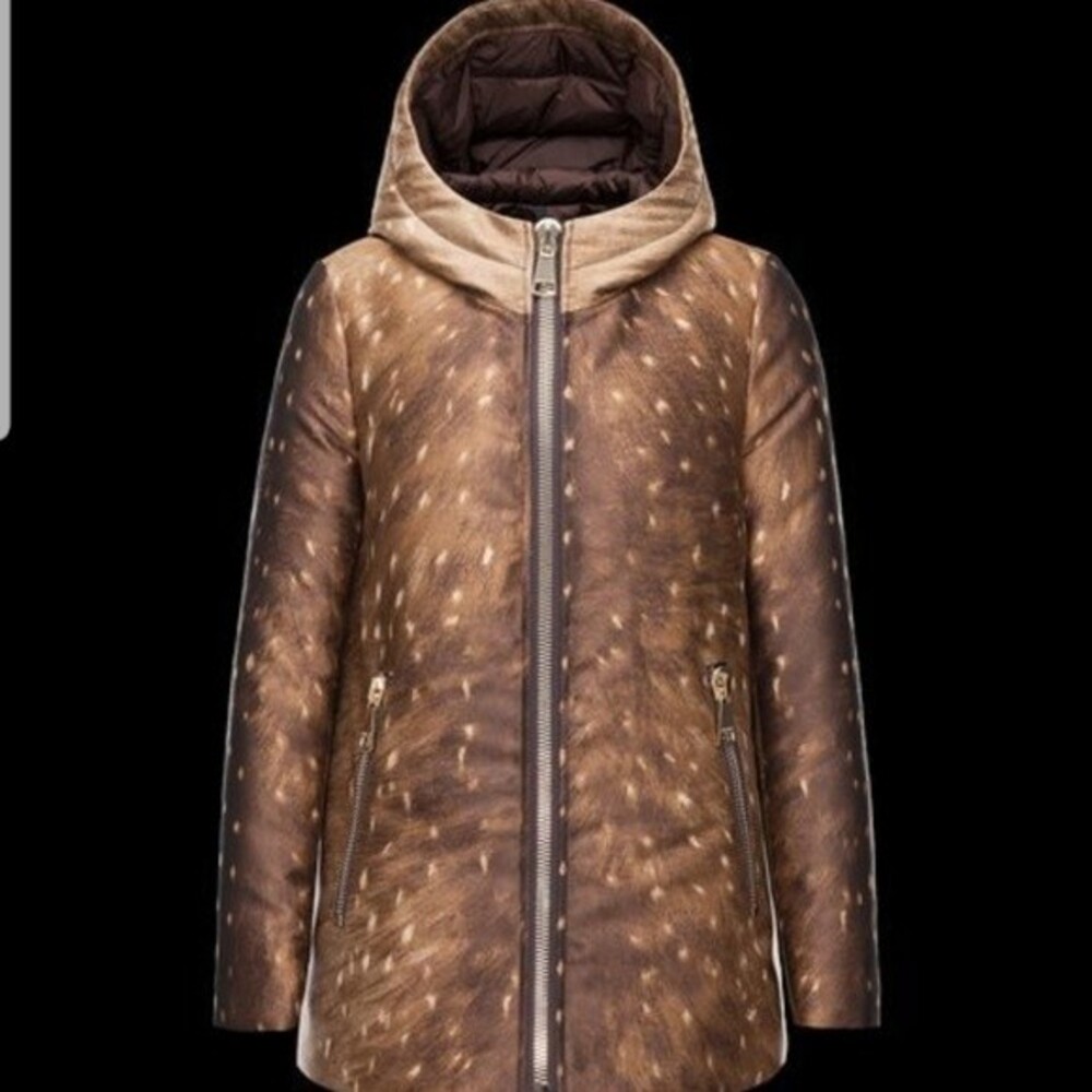Moncler Arbu Brown Deer Print Edgy Feminine Cozy Down Puffer Jacket Size 2 NEW